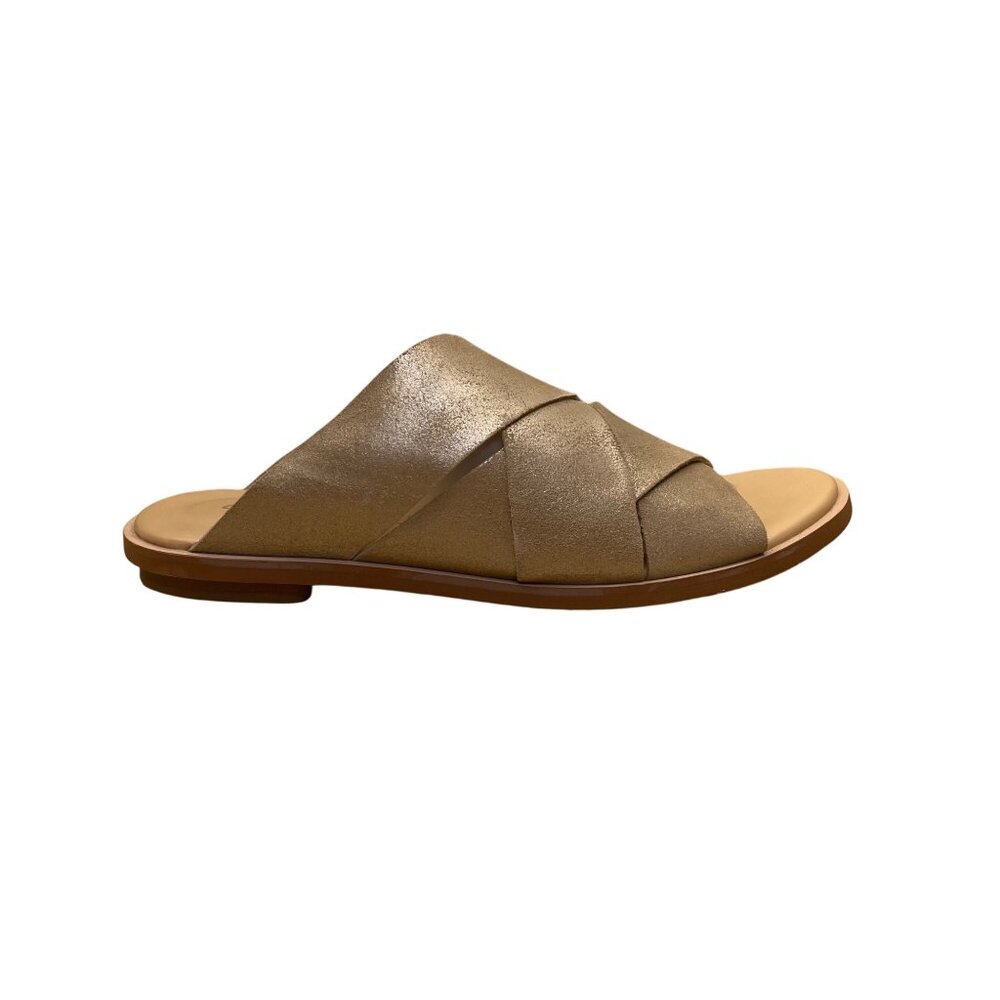 Clarks Women’s Gold Leather Crisscross Straps Slip-On Sandals Size 7